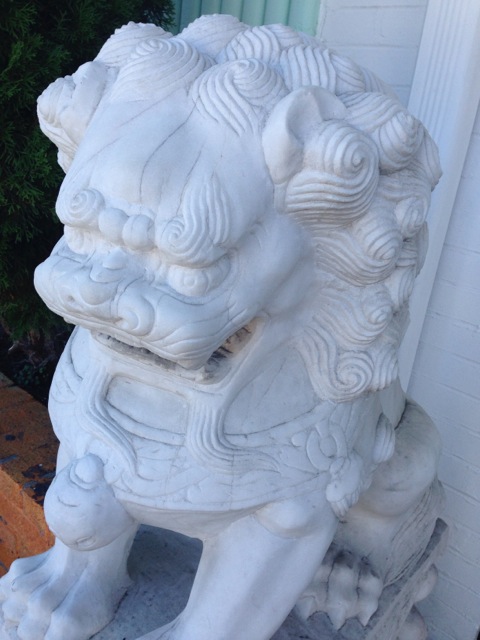 foo dog dragon statue, white